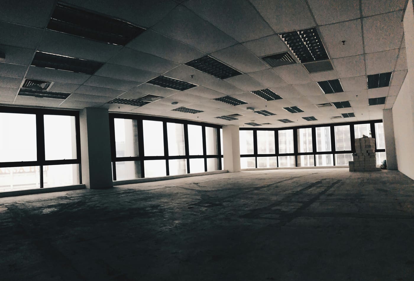 Bare-shell independent office space ready for conventional fit-out